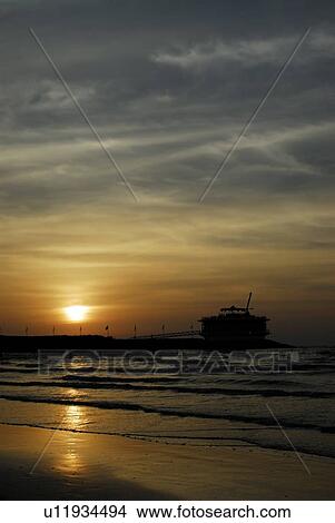 Picture - sunset, sunrise, rise, jumeirah, beach, 360, dubai. Fotosearch