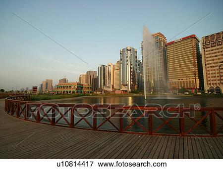 Stock Photo - dahbi, abu. Fotosearch