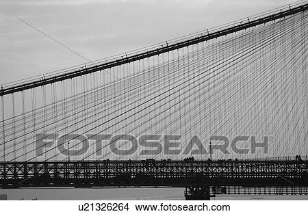 Picture - Brooklyn Bridge, New York City. Fotosearch