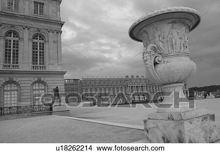 Chateau de Versailles, France View Large Photo Image Picture - Chateau de Versailles, France. Fotosearch