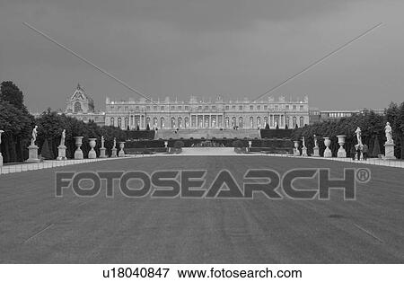 Stock Photo - Chateau de Versailles, France. Fotosearch