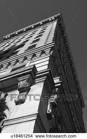 Picture - Black and White Photograph of Winnipeg classic architecture. Fotosearch