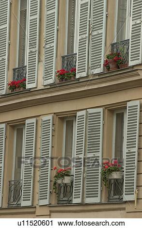 Chateau de Versailles, France View Large Photo Image Stock Image - Chateau de Versailles, France. Fotosearch