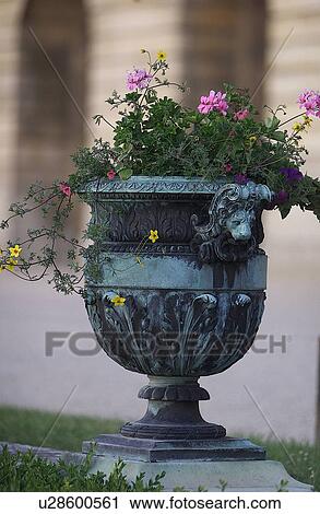 Stock Image - Flowerpot. Fotosearch