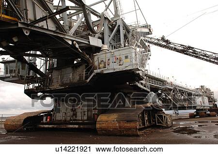 Stock Image - Machinery at Oil Sands. Fotosearch