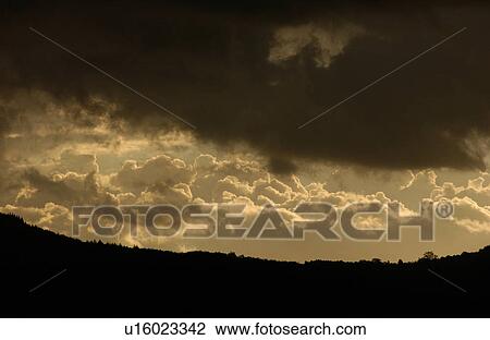 Stock Image - Landscapes - Tuscany, Italy. Fotosearch
