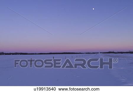 Stock Image - Beach - Gimli, Manitoba. Fotosearch