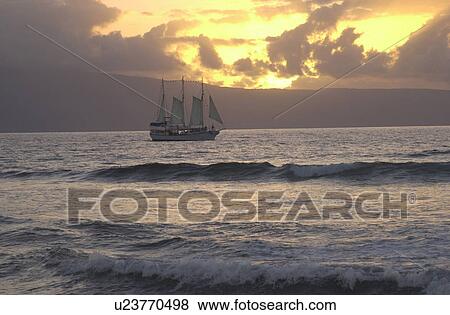 Ocean View - Maui - Hawaiian Islands View Large Photo Image Stock Photo - Ocean View - Maui - Hawaiian Islands. Fotosearch