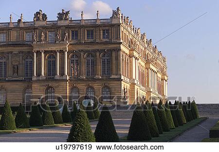 Chateau de Versailles, France View Large Photo Image Stock Photo - Chateau de Versailles, France. Fotosearch