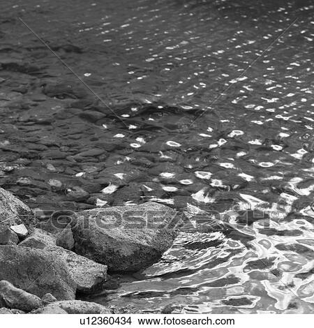 Picture - Rocks and water. Fotosearch