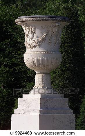 Chateau de Versailles, France View Large Photo Image Stock Photo - Chateau de Versailles, France. Fotosearch