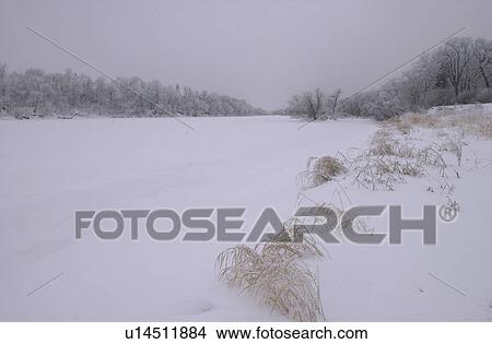Winnipeg Manitoba, Canada Winter Scenes View Large Photo Image Picture - Winnipeg Manitoba, Canada Winter Scenes. Fotosearch