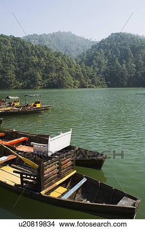 Picture - Boats in a lake. Fotosearch
