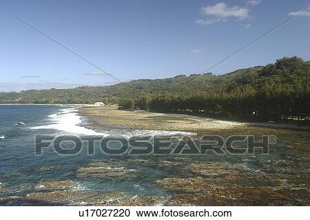 Stock Image - Shoreline of Rurutu, French Polynesia, Southern Pacific Ocean. Fotosearch