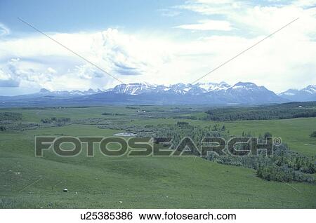 Stock Photograph - Canadian Rockies. Fotosearch