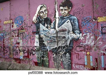 ドイツ ベルリン ベルリンの壁 落書き 写真館 イメージ館 Psf003 Fotosearch