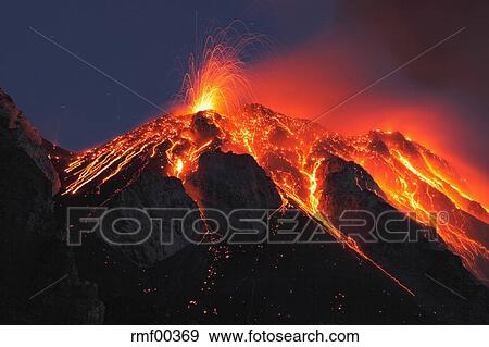 イタリア シシリー 溶岩の 流れ から Stromboli 火山 写真館 イメージ館 Rmf Fotosearch
