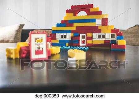 children's building bricks