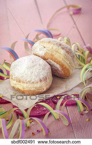 Berliner Doughnuts And Streamers Fasching Stock Image