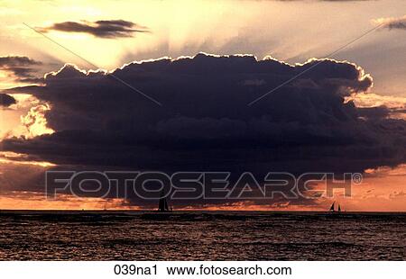 Sunset over the Pacific Hawaii View Large Photo Image Stock Image - Sunset over the Pacific Hawaii. Fotosearch
