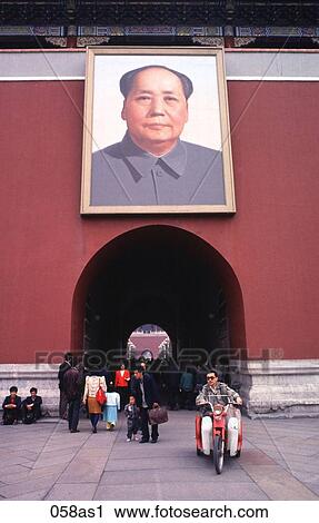 Portrait of Chairman Mao outside the Forbidden City Beijing China PEOPLE FORBIDDEN CITY ARCH CHAIRMAN MAO BEIJING CHINA ASIA View Large Photo Image Stock Image - Portrait of Chairman Mao outside the Forbidden City Beijing China PEOPLE FORBIDDEN CITY ARCH CHAIRMAN MAO BEIJING CHINA ASIA. Fotosearch