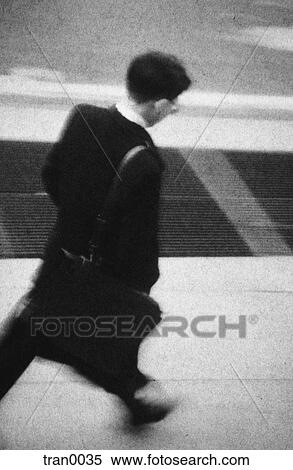 Black White شىء ضبابي غبش غبش ضبابية يش غ ي حقيبة حركة معرض الصور الفوتوغرافية Tran0035 Fotosearch