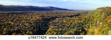 Picture - Autumn color at Porcupine State Park, Michigan's Upper Peninsula, Michigan. Fotosearch