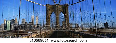 Stock Image - Brooklyn Bridge. Fotosearch