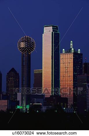 Picture - Dallas Skyline at dusk. Fotosearch