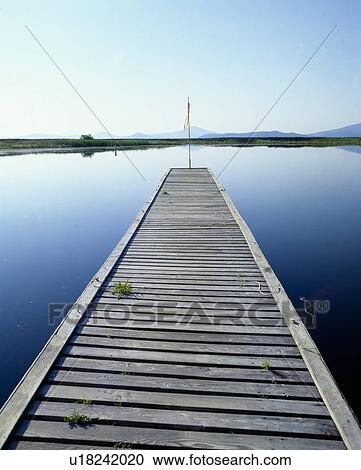 Stock Image - Fishing dock at Rocky Point, Klamath Lake, Oregon. Fotosearch