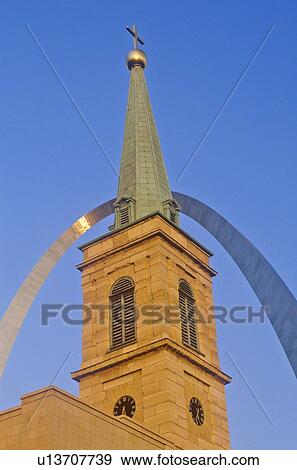 Historic Christ Cathedral Church and St. Louis Arch, MO View Large Photo Image Stock Photo - Historic Christ Cathedral Church and St. Louis Arch, MO. Fotosearch
