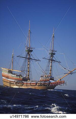 Mayflower II Replica on sea, Massachusetts View Large Photo Image Stock Photograph - Mayflower II Replica on sea, Massachusetts. Fotosearch