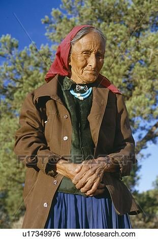 Stock Photograph - Navajo woman near Canyon de Chelly, Chinle, Arizona. Fotosearch