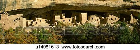 Stock Image - Spruce Tree House, Mesa Verde National Park, Colorado. Fotosearch