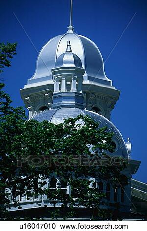 Stock Image - This is the historic State Capitol Building. Fotosearch