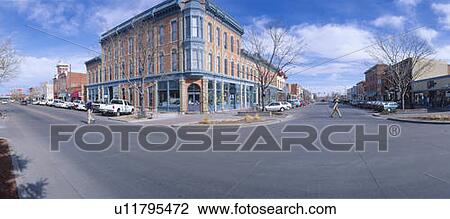 Stock Image - Walnut & Linden Streets. Fotosearch