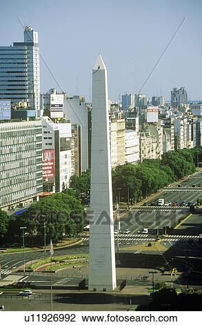 Stock Image - Widest Avenue in the World. Fotosearch