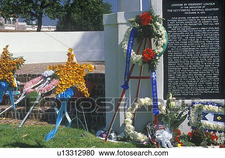Stock Image - Wreaths for Veterans. Fotosearch