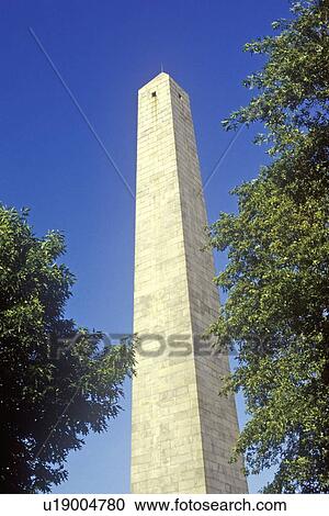 Bunker Hill Monument, Boston, Massachusetts View Large Photo Image Stock Image - Bunker Hill Monument, Boston, Massachusetts. Fotosearch