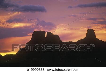 Chaco Canyon Indian ruins at sunset, northwestern NM View Large Photo Image Stock Image - Chaco Canyon Indian ruins at sunset, northwestern NM. Fotosearch