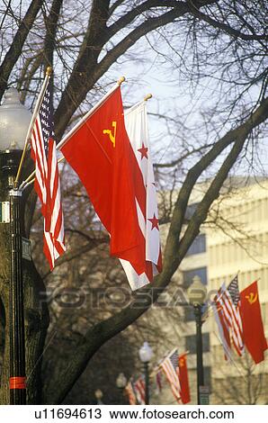 Stock Image - Reagan-Gorbachev Summit in Washington, D. C.. Fotosearch