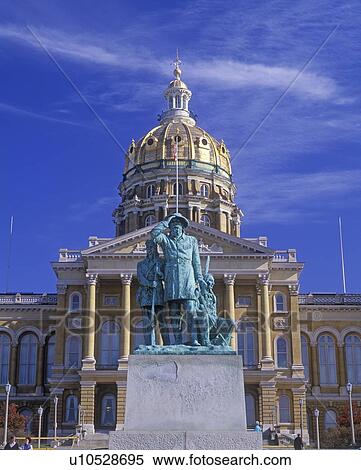 Stock Photography - State Capitol of Iowa, Des Moines. Fotosearch