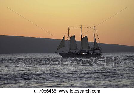 Ocean View - Maui - Hawaiian Islands View Large Photo Image Stock Photo - Ocean View - Maui - Hawaiian Islands. Fotosearch