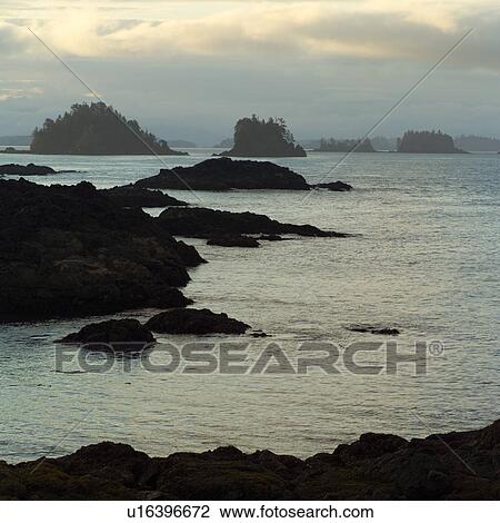 Stock Image - Broken Islands, Pacific Rim Park, Vancouver Island, Canada. Fotosearch