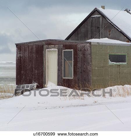 Stock Photo - Churchill Northern Manitoba Cabin. Fotosearch
