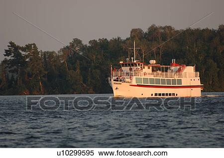 Stock Photography - Ship at Lake of the Woods. Fotosearch