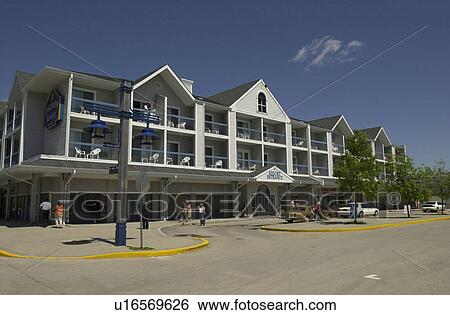 Stock Photograph - Town of Gimli. Fotosearch