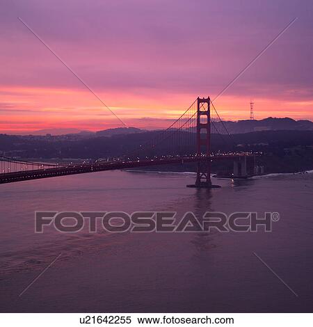 Stock Photography - Golden Gate Bridge. Fotosearch