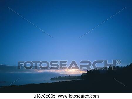Travel Destinations, Sun, Horizon, Outdoor, Clear Sky, Dark, Nature View Large Photo Image Stock Photography - Travel Destinations, Sun, Horizon, Outdoor, Clear Sky, Dark, Nature. Fotosearch