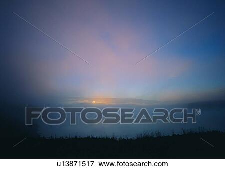 Stock Photo - Twilight, Glow, Sky, Light, Sun, Dark. Fotosearch